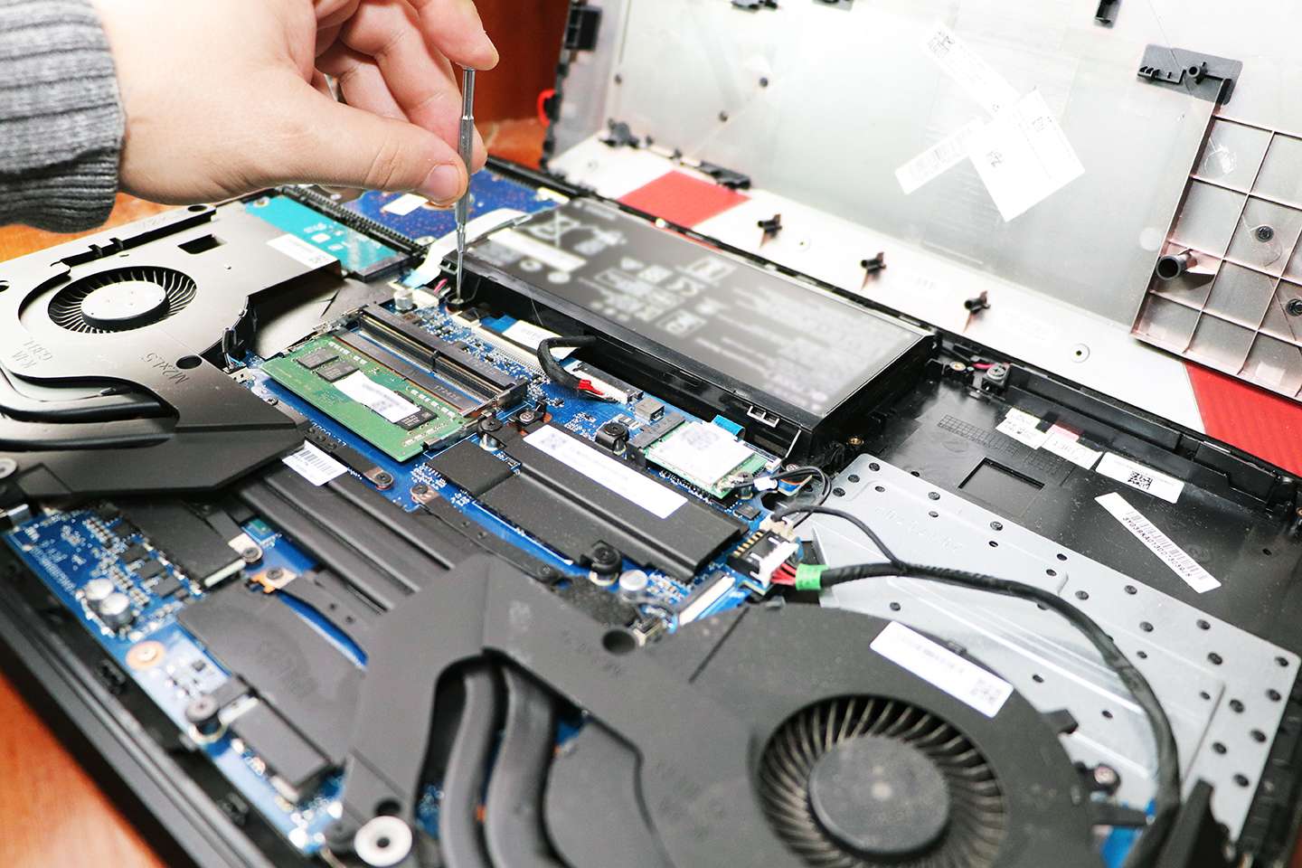 Fehlerdiagnose <br>& PC-Reparatur